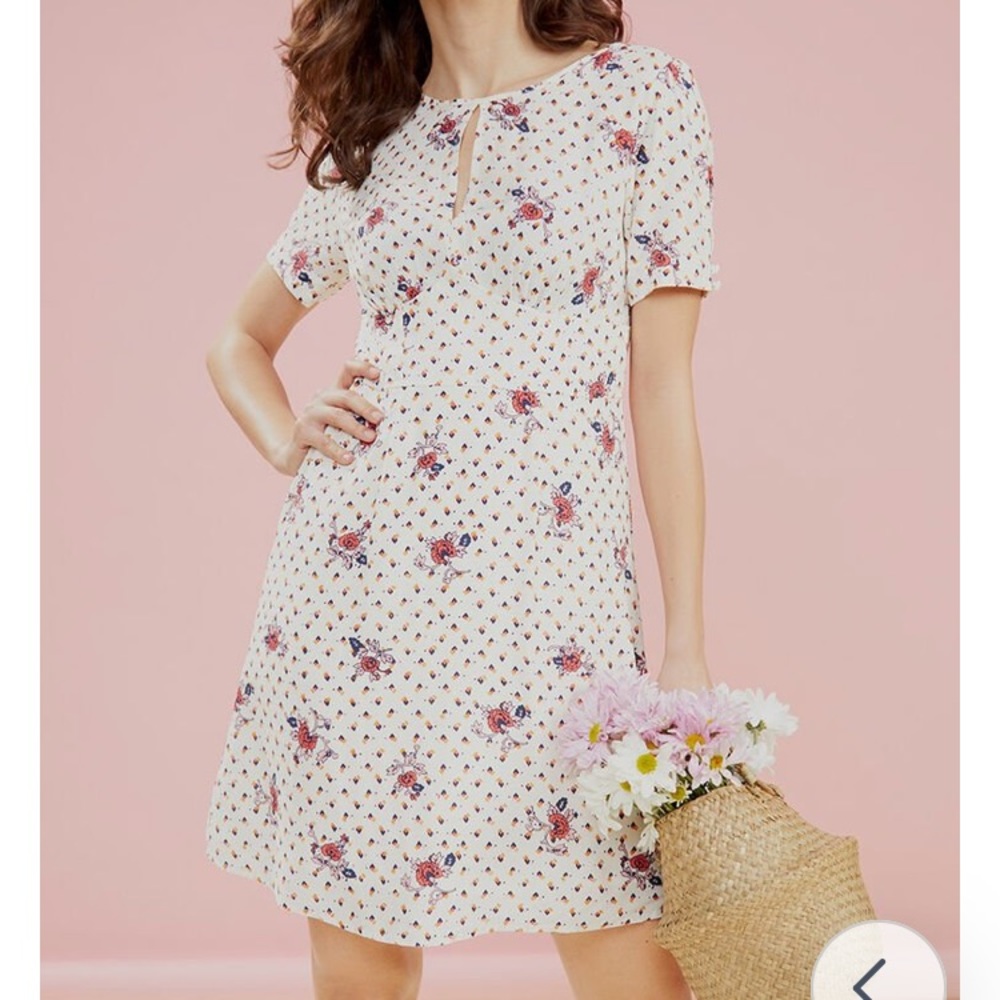 ModCloth keyhole dress size 8